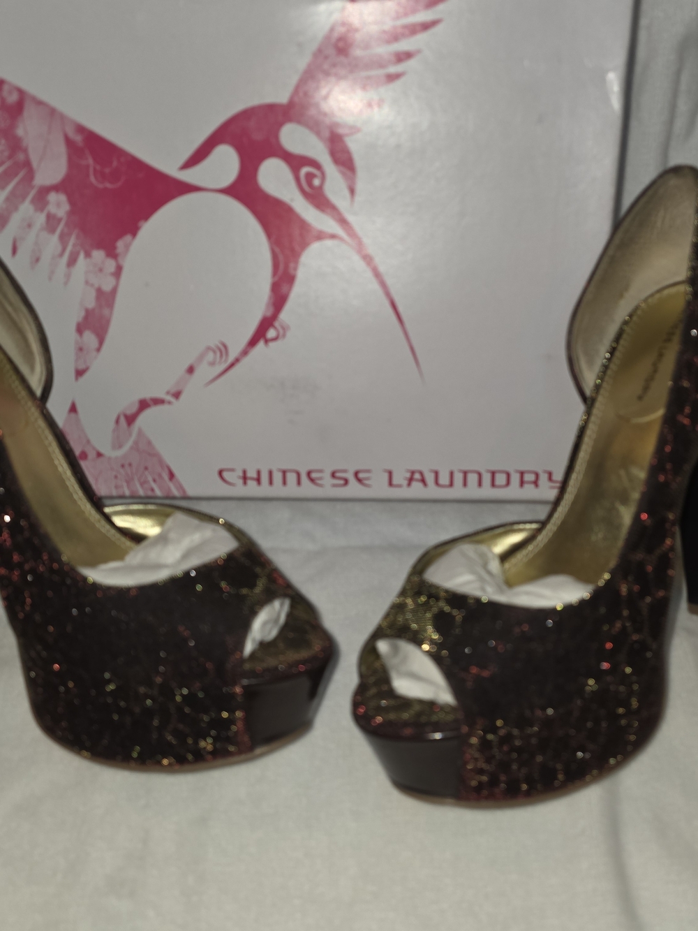 Chinese Laundry Brown Glitter Peep-Toe Platform Heels & Wristlet
